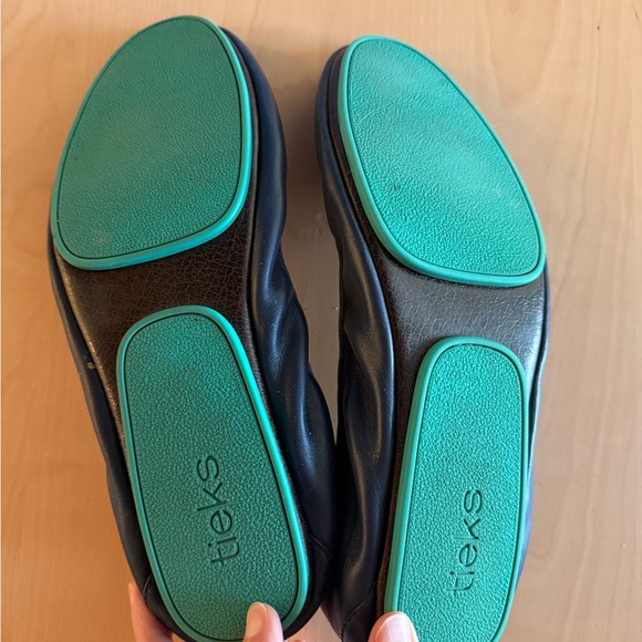 Navy Tieks - Women’s size 13 - GUC - Picture 2 of 4